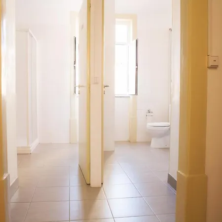 Hostel Olive Street House *