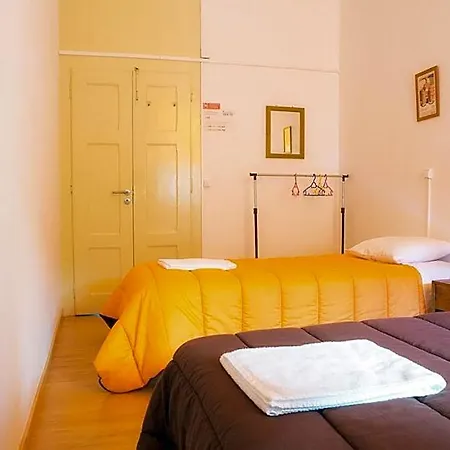호스텔 Olive Street House 코임브라
